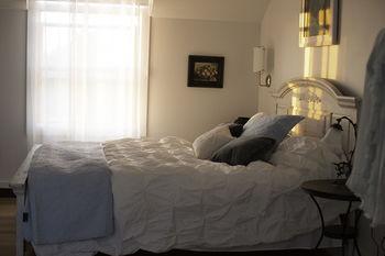 Away In The County Bed And Breakfast Cherry Valley エクステリア 写真